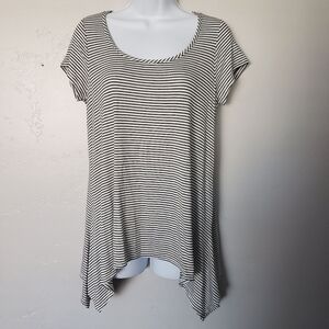 Bo Bel Black & White Striped Short Sleeve Shirt Shark Bite Hem Tunic Top